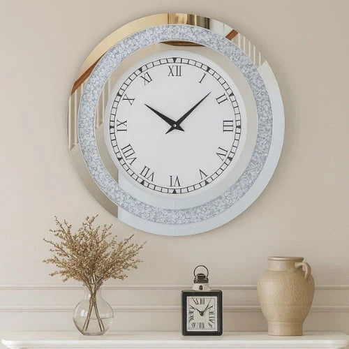 Horloge murale silencieuse : comment l’intégrer dans un salon minimaliste